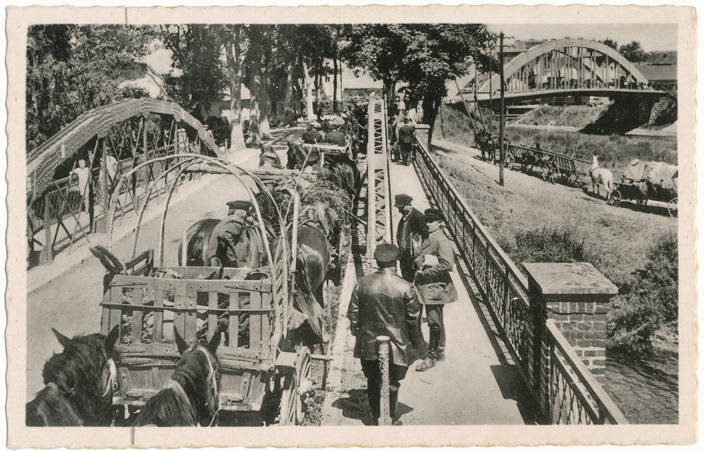 Wehlau, Pferdemarkt, Anfahrt über die Brücke