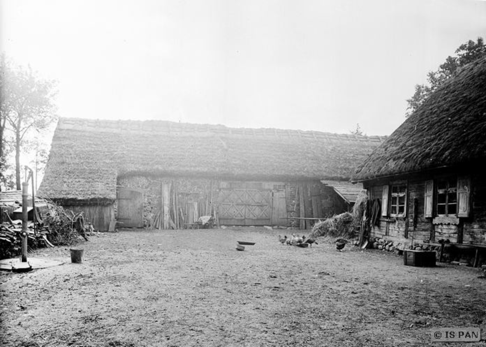 Groß Malinowken, Auf einem Bauernhof