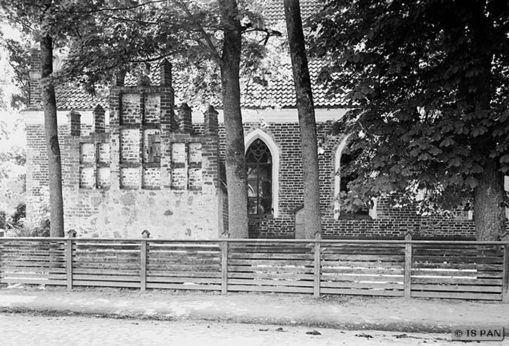 Groß Wolfsdorf, Ev. Kirche - Ansicht von Norden