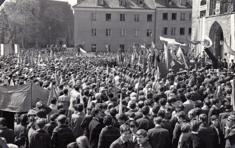 Mohrungen, Politische Veranstaltung am Marktplatz