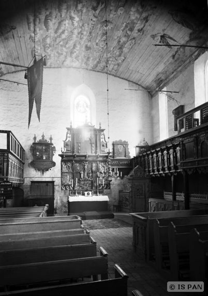 Groß Schwansfeld, Ev. Kirche - Ansicht auf den Altar
