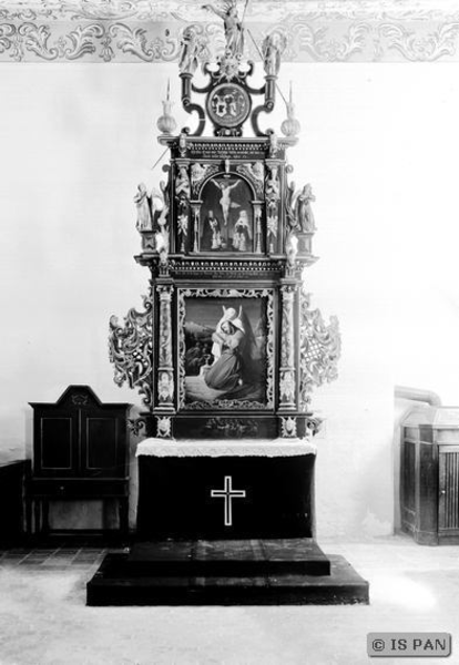 Gudnick, Ev. Kirche - Altar