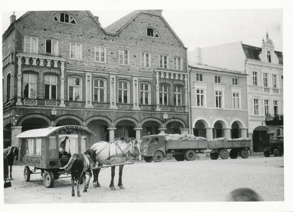 Wormditt, Laubenhäuser am Markt