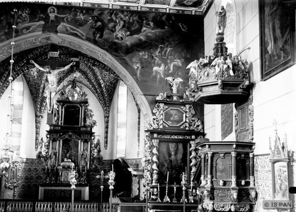 Schalmey, Kath. Kirche - Blick zum Hochaltar