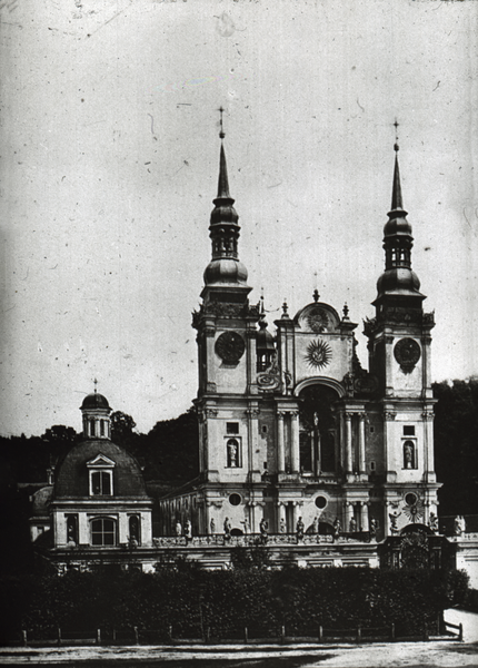 Heiligelinde, Kirche