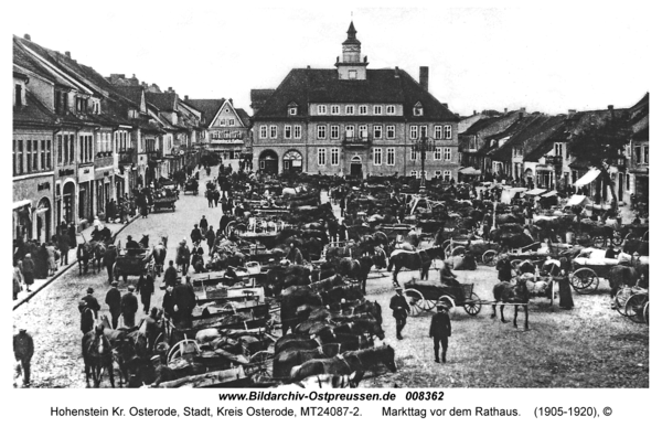 Hohenstein Kr. Osterode, Markttag vor dem Rathaus