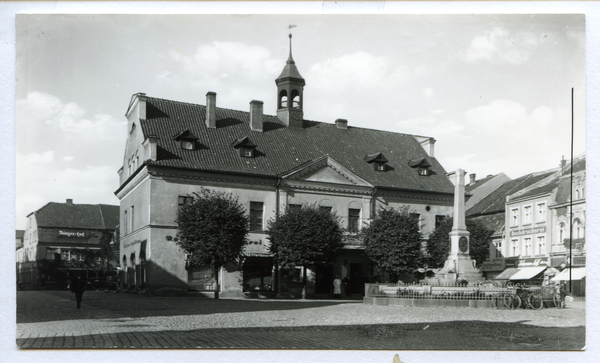 Osterode, Altes Rathaus, nunmehrige "Rathaus-Conditorei" und Dreikaiserbrunnen