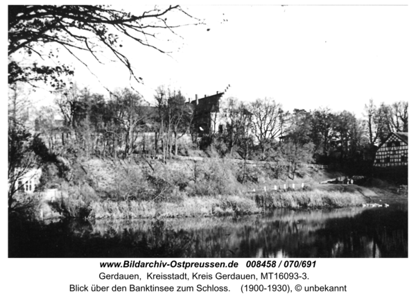 Gerdauen, Blick über den Banktinsee zum Schloss