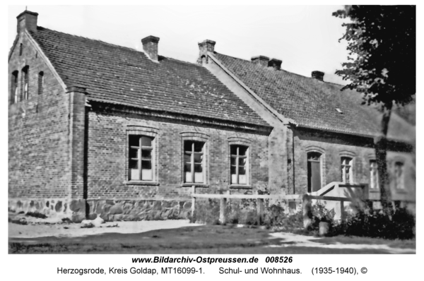 Herzogsrode, Schul- und Wohnhaus