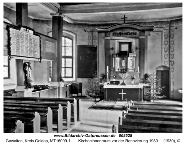 Gawaiten, Kircheninnenraum vor der Renovierung 1930