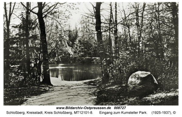 Schloßberg, Eingang zum Kumsteller Park