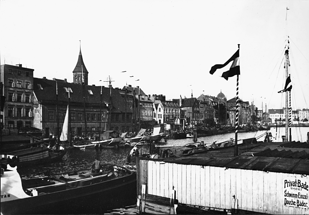 Königsberg, Kneiphof, von der Köttelbrücke aus gesehen