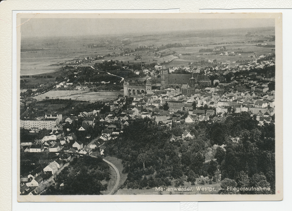 Marienwerder, Blick auf Ordensschloss, Dom und Stadt, ( Luftbild )