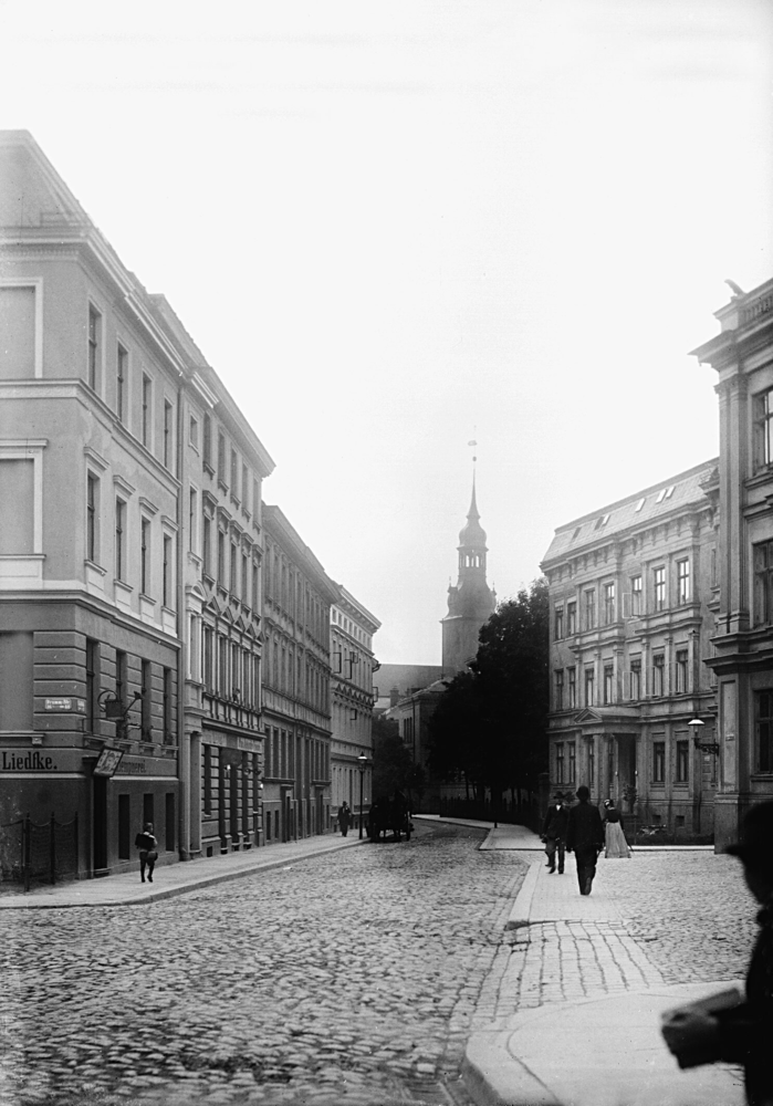 Königsberg, Lange Reihe mit den Häusern Nr. 5-10 und 3-4