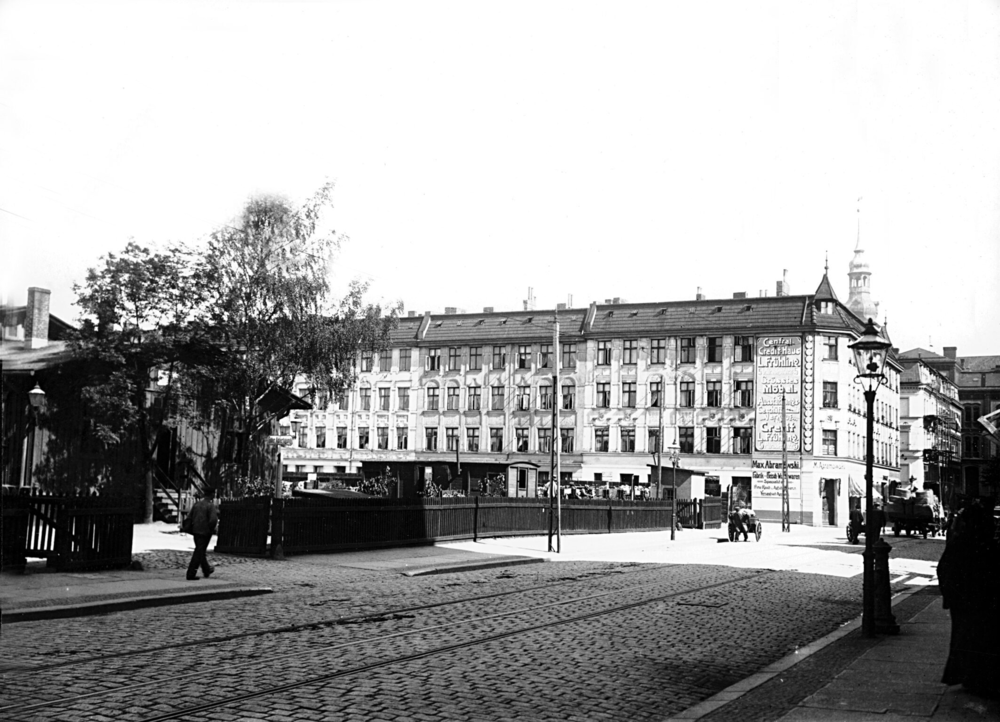 Königsberg (Pr.), Ostendorffstraße  (Nordseite), Blick aus der Lizentgrabenstraße