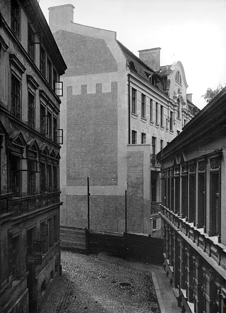 Königsberg, Kleine Schlossteichstraße mit den Häusern Nr. 16 und 1