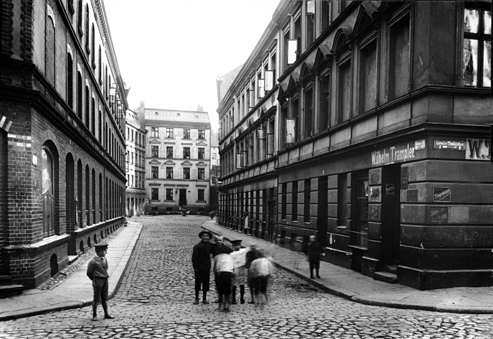 Königsberg, Blick in die Thomasgasse