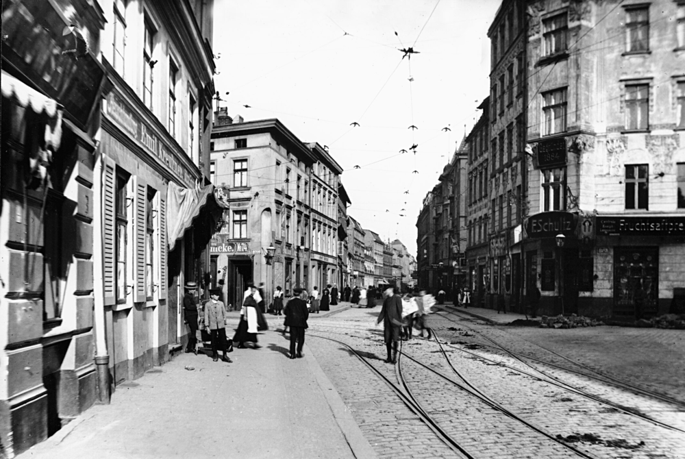 Königsberg, Straßenkreuzung Hintere Vorstadt links, Unterhaberberg geradeaus und Kronenstraße rechts