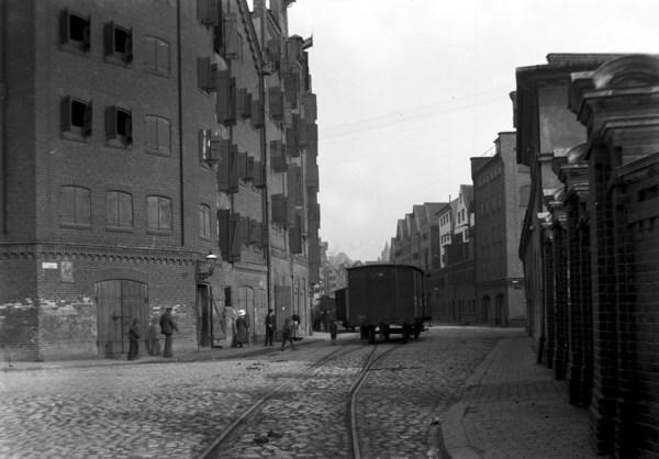 Königsberg, Speicher an der Lastadienstraße