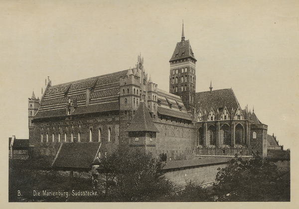 Marienburg, Hochschloss und Schlosskirche von  Südosten