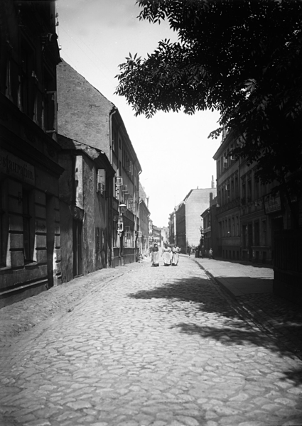 Königsberg, Sackheimer Mittelstraße mit den Häusern Nr. 33-37 und 28-24