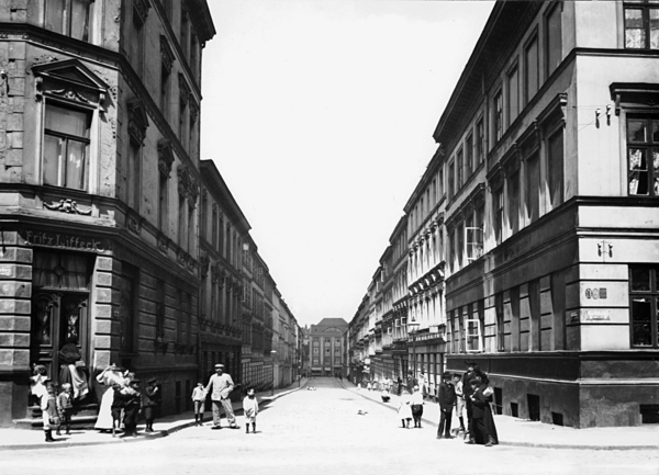 Königsberg, Blick in die Moltkestraße