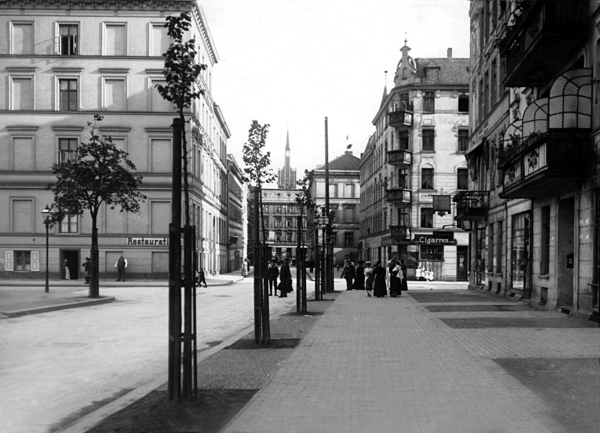 Königsberg, Neue Dammgasse, Blick zum Unterhaberberg