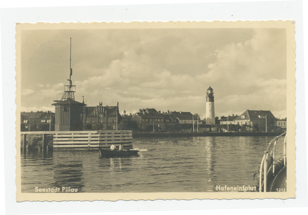 Pillau, Seestadt, Hafeneinfahrt mit Leuchtturm