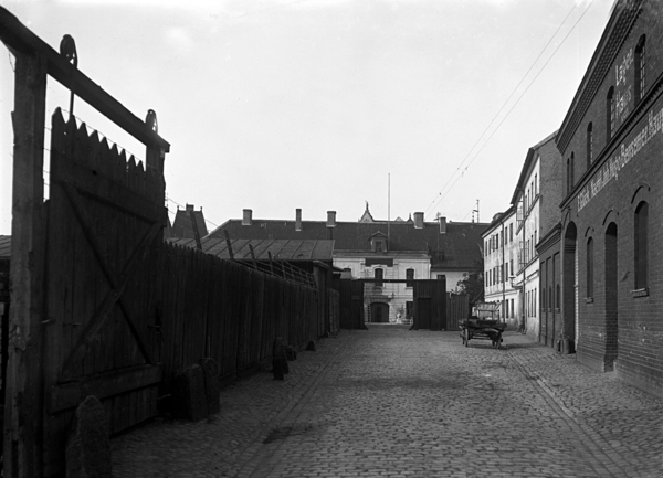 Königsberg, Armenhaus in der Tamnaustraße