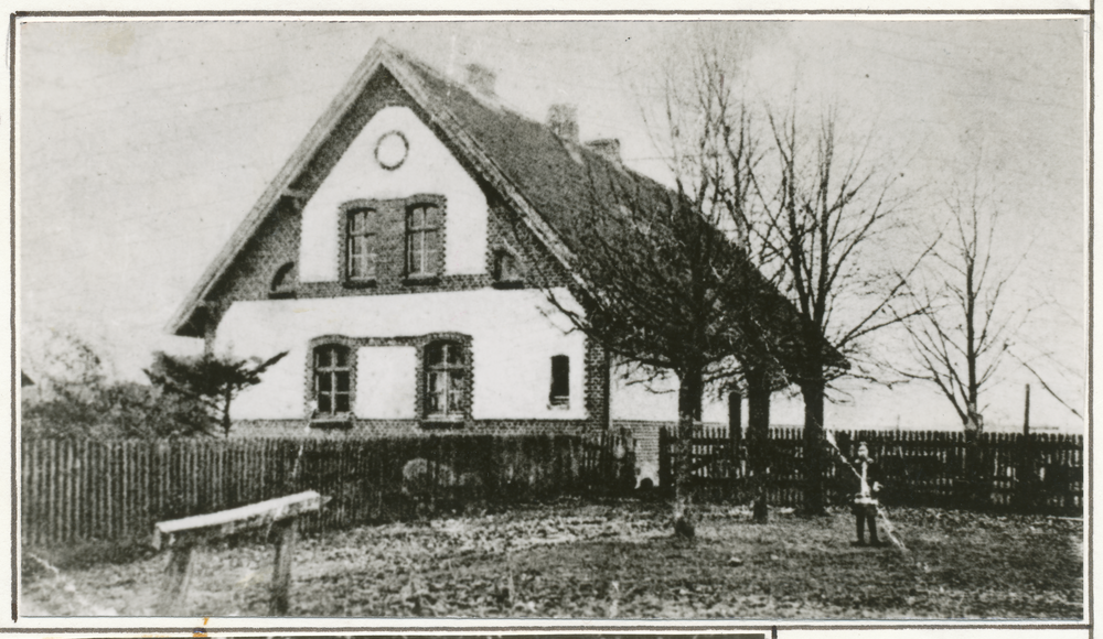 Buylien (Domäne), Schule