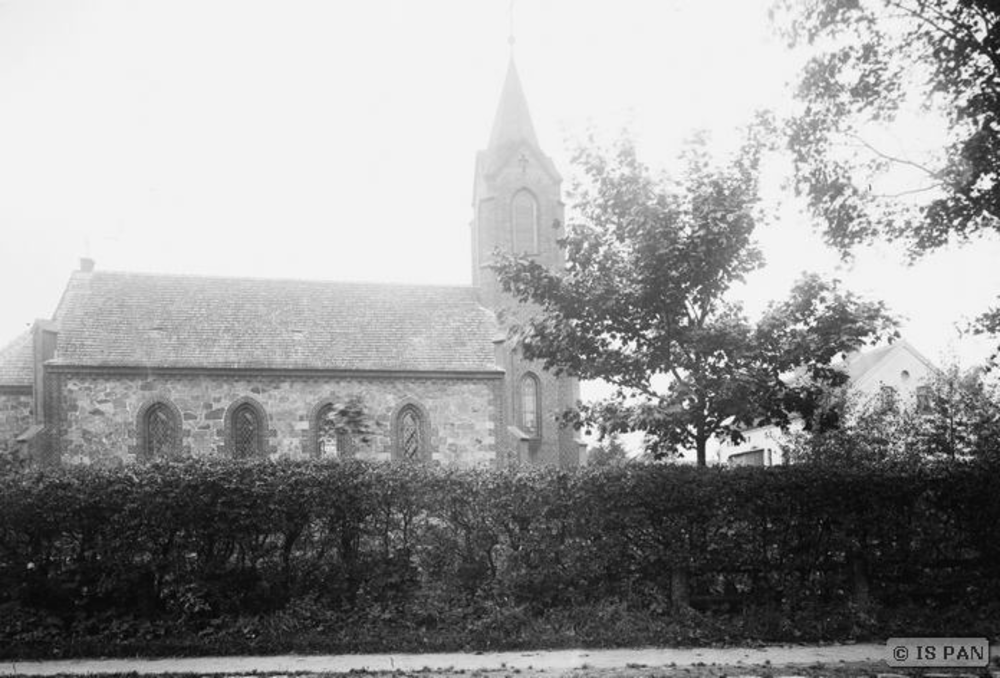 Neidenburg, Stadt, Kath. Kirche, Nordseite