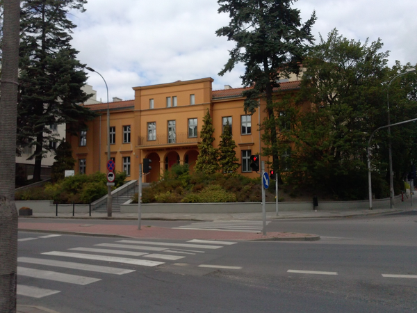 Allenstein (Olsztyn), Hindenburgstraße 6, Villa der jüdischen Familie Krischsanski