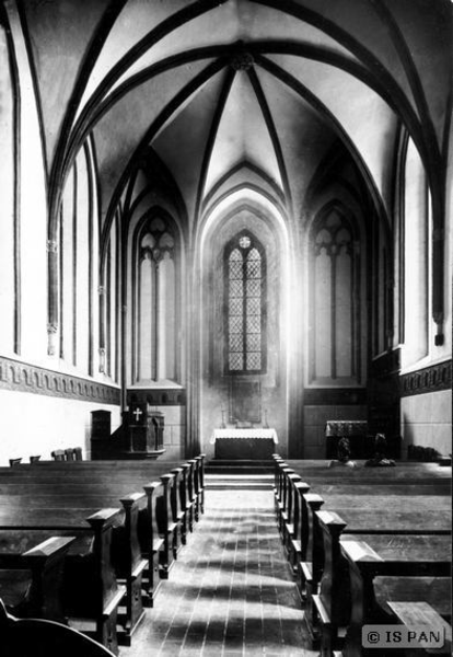 Lochstädt, Ordensburg, Kapelle im Südflügel, Blick zum Altar