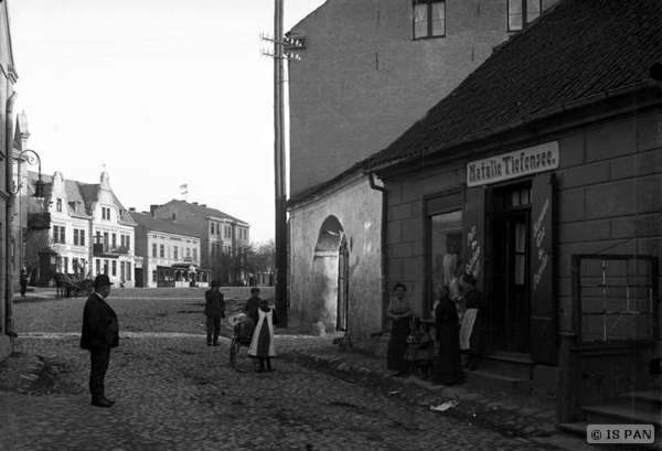 Nikolaiken, Gässchen (Sensburger Straße ??) am Markt