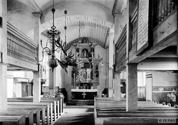 Milken, Ev. Kirche, Blick zum Altar