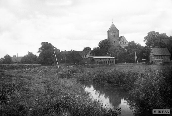 Mühlhausen Kr. Preußisch Holland, Blick auf die ev. Kirche