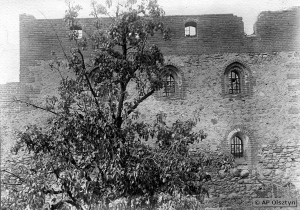 Neidenburg, Stadt, Zerstörter Salzspeicher, Teilansicht der Rückseite