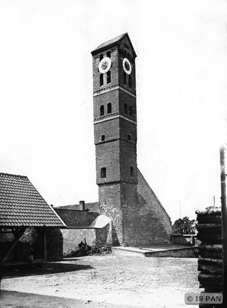 Ragnit, Ehemalige Burg des Deutschen Ordens, Uhrturm in der Vorburg