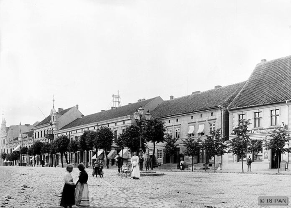 Ragnit, Markt in der Altstadt, Häuser an der nördlichen Straßenfront