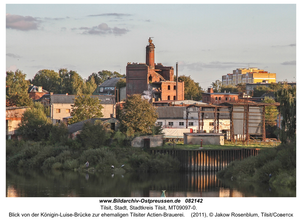 Tilsit (Советск), Blick von der Königin-Luise-Brücke zur ehemaligen Tilsiter Actien-Brauerei