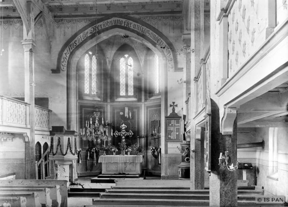 Orlowen Kr. Johannisburg, Ev. Kirche, Blick zum Altar