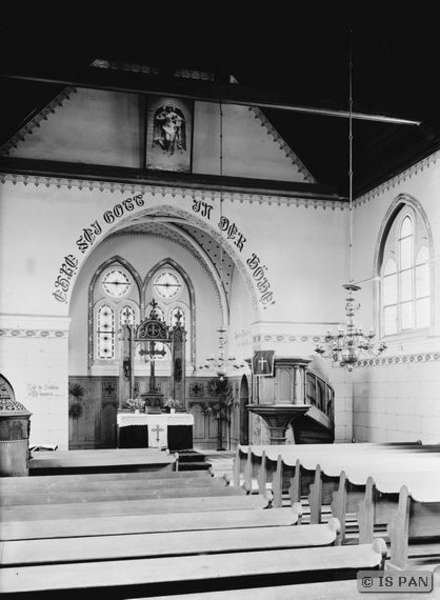 Neu Bartelsdorf, Ort, Ev. Kirche, Blick zum Altar