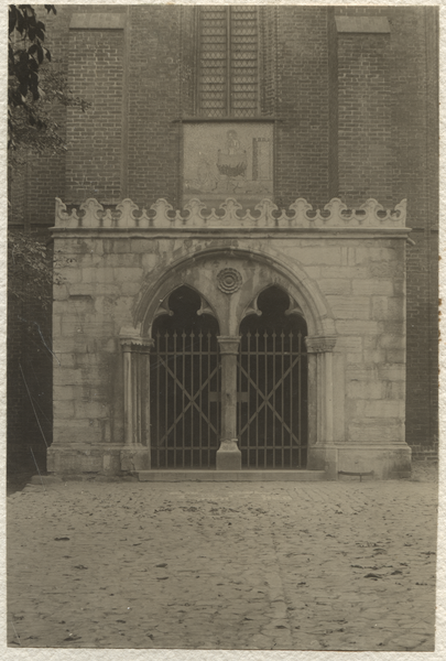 Marienwerder, Dom, südliche Vorhalle, Blick zum Eingang