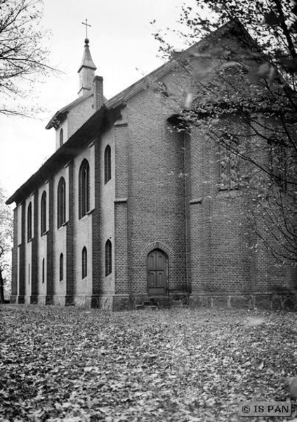 Orlowen Kr. Johannisburg, Ev. Kirche, Ansicht von Nordosten