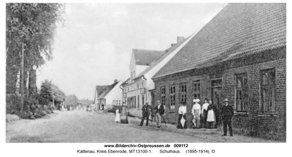 Kattenau, Schulhaus