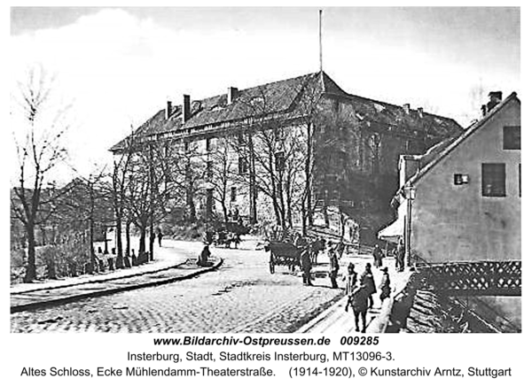 Insterburg, Altes Schloss, Ecke Mühlendamm-Theaterstraße