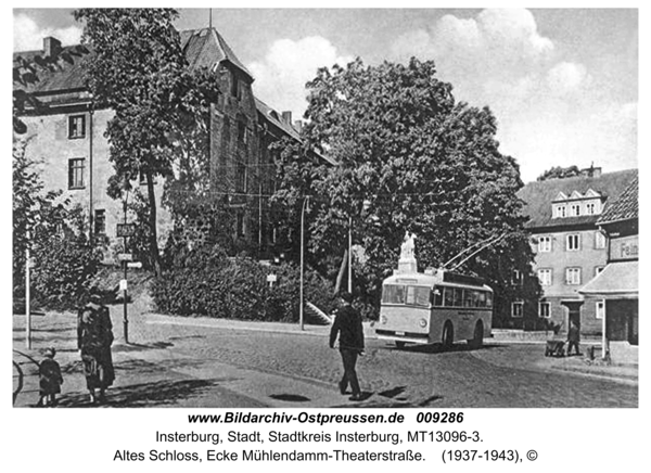 Insterburg, Altes Schloss, Ecke Mühlendamm-Theaterstraße