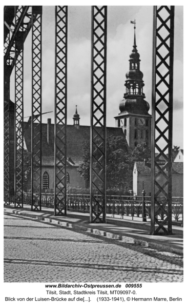 Tilsit, Blick von der Luisen-Brücke auf die Deutsche Kirche