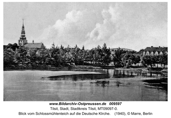 Tilsit, Blick vom Schlossmühlenteich auf die Deutsche KIrche