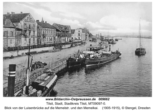 Tilsit, Blick von der Luisenbrücke auf die Memelstr. und den Memelkai